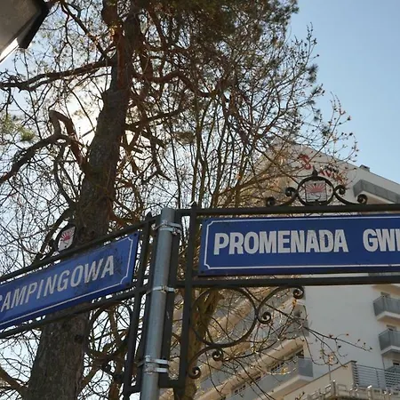 Maly Przytulny Apartament Z Widokiem Na Morze - Po Remoncie * Międzyzdroje
